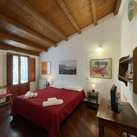 House Quattro Canti Палермо